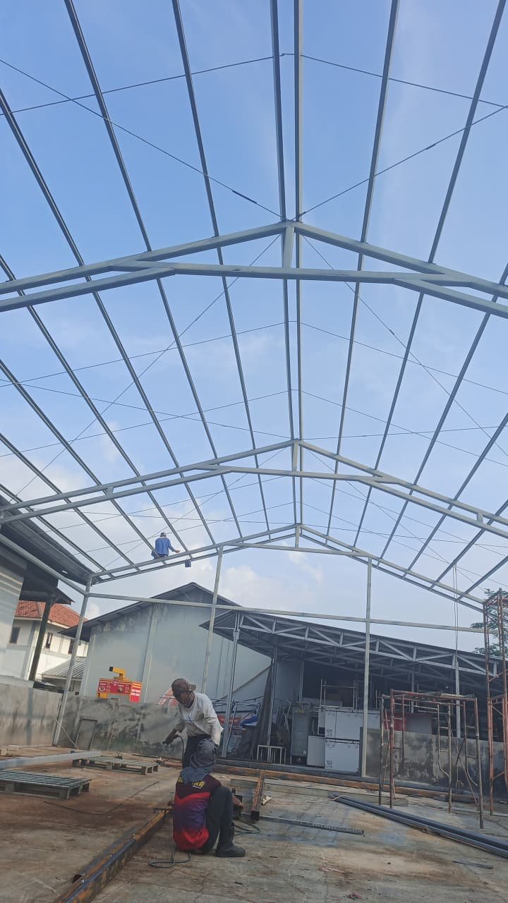 Kontruksi Baja Ringan